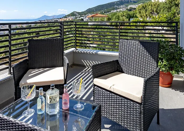 Frane - Maslina And Lavanda * Makarska