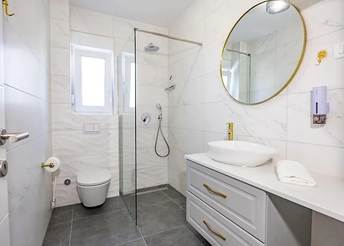 Apartment Frane - Maslina And Lavanda Makarska