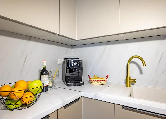 Frane - Maslina And Lavanda Apartment