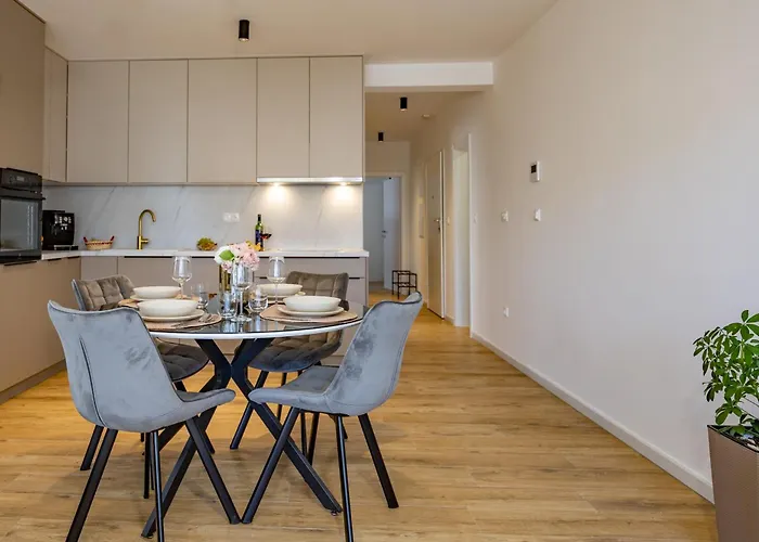 Frane - Maslina And Lavanda Makarska