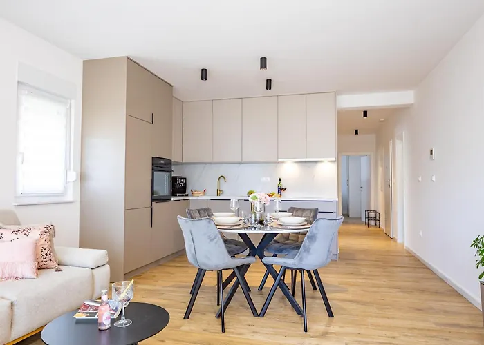 Frane - Maslina And Lavanda Apartment Makarska