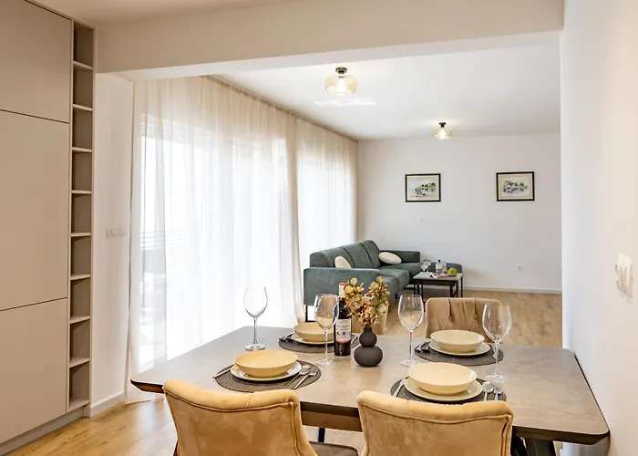 Frane - Maslina And Lavanda Makarska